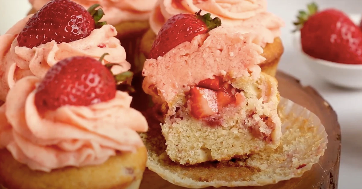 Strawberry-Filled Cupcakes Recipes